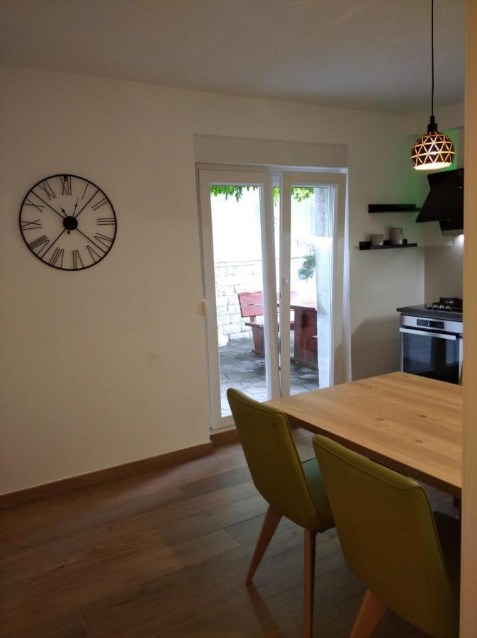 Apartment Vida - Amazing Place With Garden And Terrace Rijeka Extérieur photo
