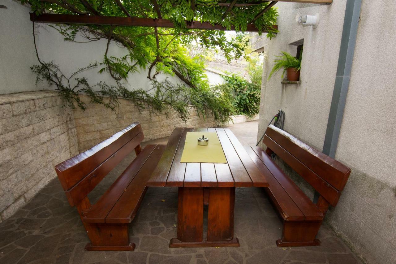 Apartment Vida - Amazing Place With Garden And Terrace Rijeka Extérieur photo